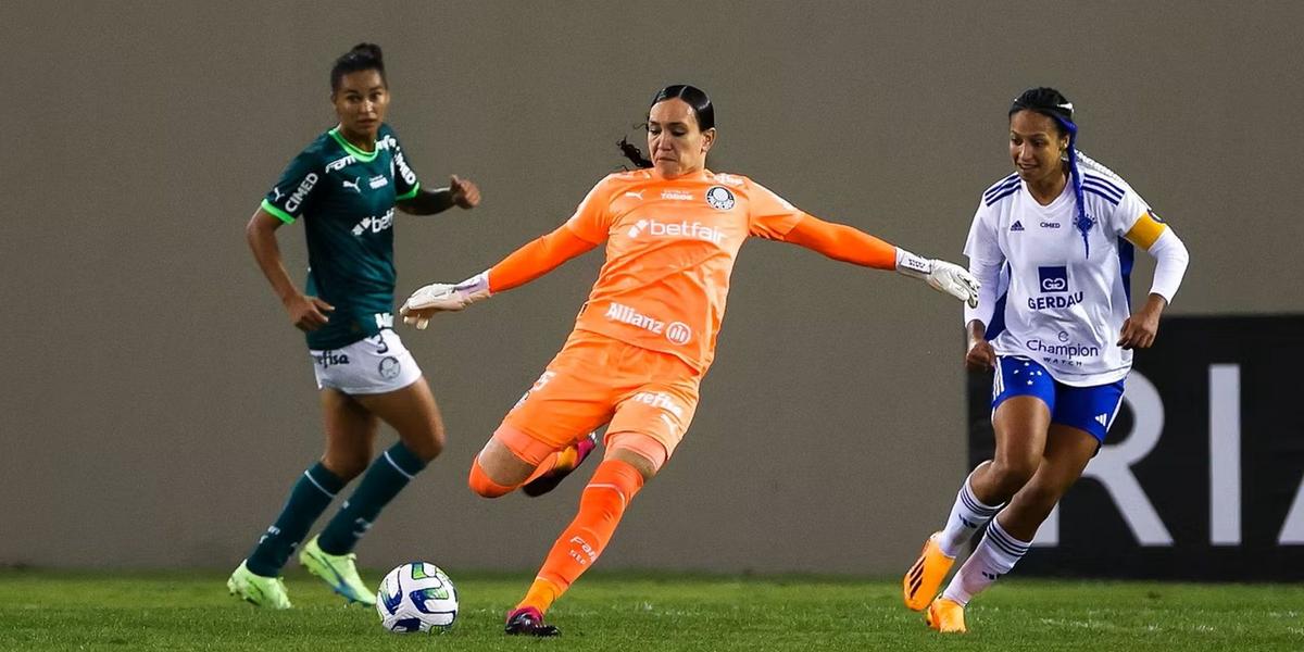 Clima tenso no Palmeiras: Kate Tapia é cortada da Libertadores por indisciplina 1 goleira tapia palmeiras