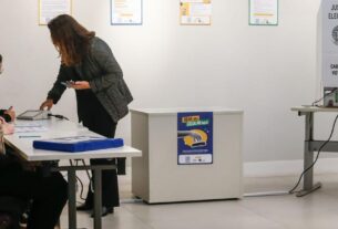 pin5468.jpg 3