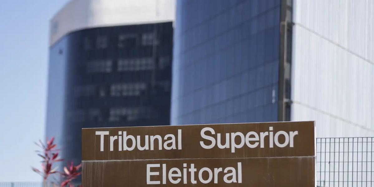 TSE barra anúncios de Lula contra Flávio Bolsonaro sobre escala 6x1 1 predio tse mcamgo abr 22062023 4