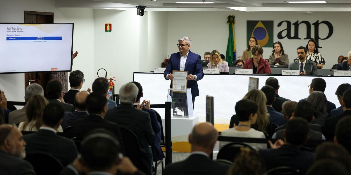Leilão do Pré-Sal movimenta R$ 530 milhões e garante novos investimentos ao Brasil 1 toms4639