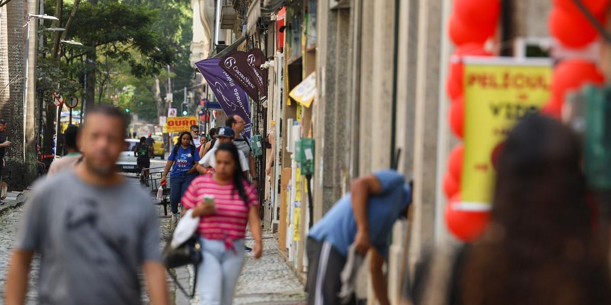 Fim da escala 6x1: veja como vai funcionar a nova jornada de trabalho no Brasil 1 toms5024